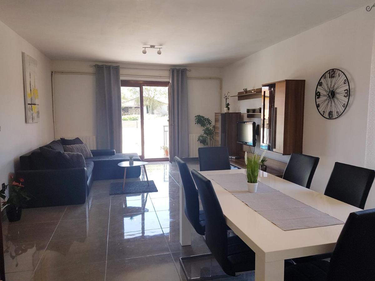 House Bile Villa Bicici Bagian luar foto