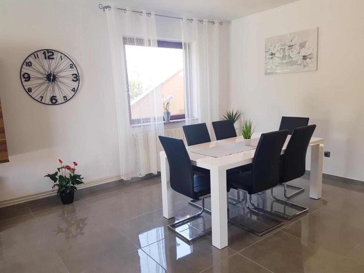 House Bile Villa Bicici Bagian luar foto